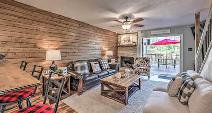 Updated Ruidoso Mountain Escape w/ Deck & Balcony!