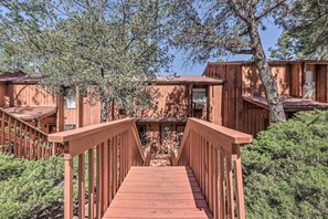 Interior - Updated Ruidoso Mountain Escape w/ Deck & Balcony! (Ruidoso)
