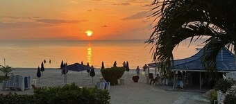 Seacret Studios - Cozy Jamaican Retreat Apts by RedAwning