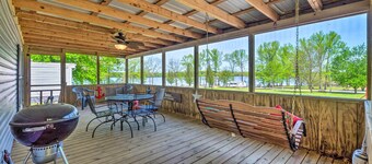 Cozy Hardin Retreat w/ Lake Kentucky View!