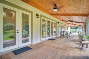 Interior - St Petersburg Getaway - 5 Mi to Tropicana Field! (St. Petersburg)