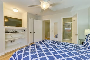 Apartment (2 Bedrooms) | Interior - Walk to Beach: Hilton Head Island Tennis Retreat! (Hilton Head Island)
