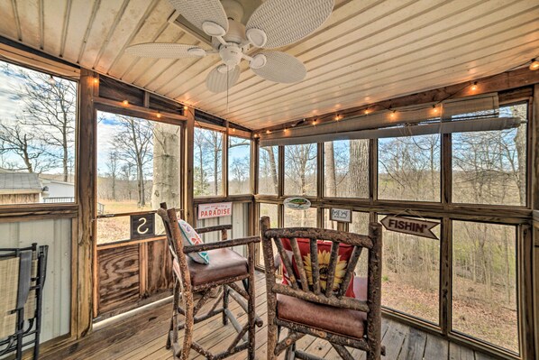 Interior - Cadiz Retreat w/ Grill - Walk to Lake Barkley (Cadiz)