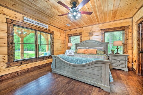 Setting Sun Eagletown Gem - Private River Access