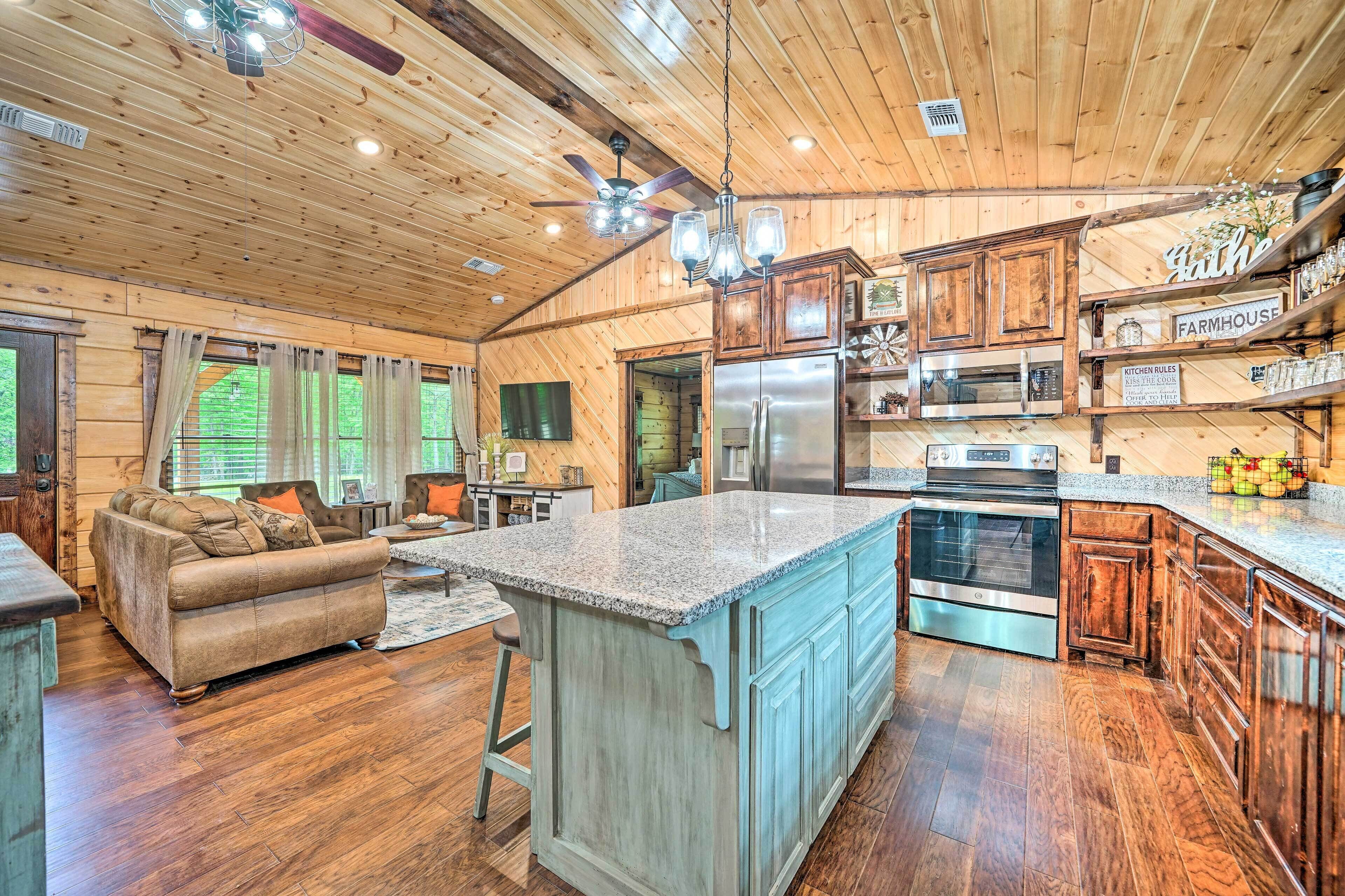 House (2 Bedrooms) | Interior