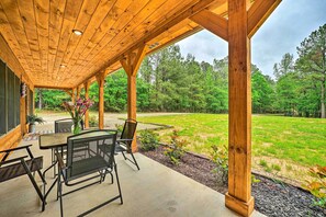 House (2 Bedrooms) | Interior - Setting Sun Eagletown Gem - Private River Access (Eagletown)