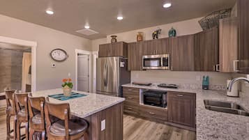 Nhà (2 Bedrooms) | Nội thất