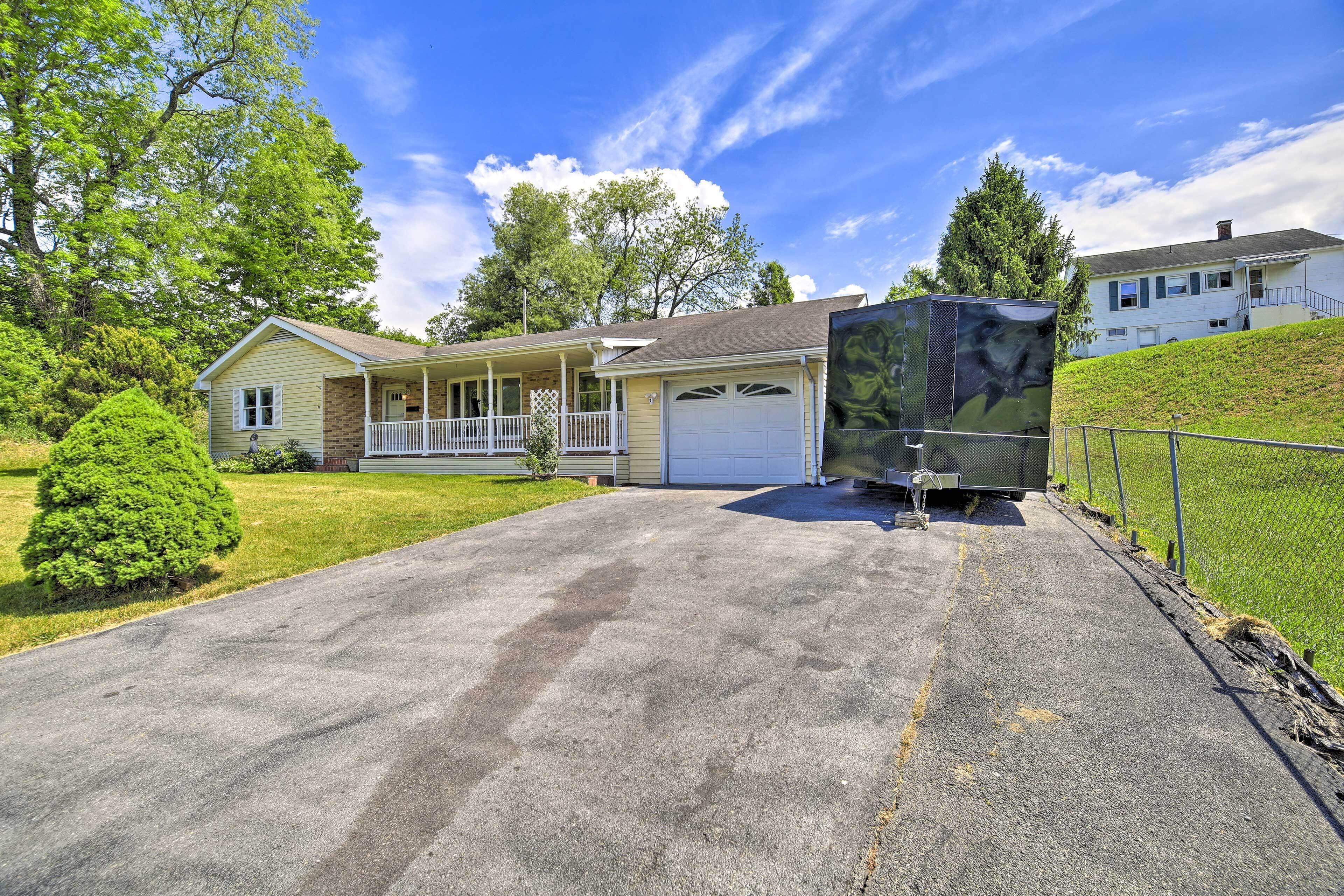 House (4 Bedrooms) | Interior