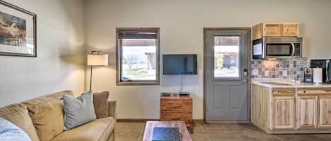 Apartment (0 Bedroom) | Interior