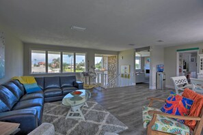 House (4 Bedrooms) | Interior - Eclectic Escape w/ Pool: Walk to Ormond Beach (Ormond Beach)