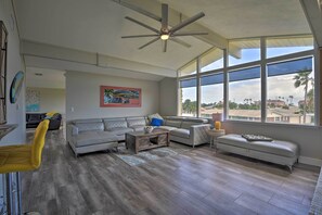 House (4 Bedrooms) | Interior - Eclectic Escape w/ Pool: Walk to Ormond Beach (Ormond Beach)