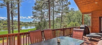 에들러 호수 전망과 함께하는 평온한 호수가 있는 오두막