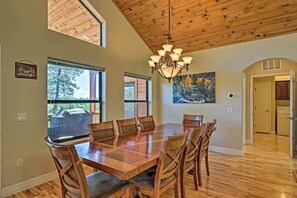 House (4 Bedrooms) | Interior - Serene Lakeside Cabin w/ Decks + Edler Lake Views! (Pinetop)