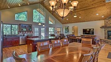 Rumah (4 Bedrooms) | Interior