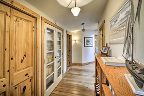 House (2 Bedrooms) | Interior - Historic Belfair Cabin Abode on the Hood Canal! (Belfair)