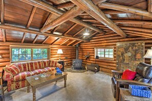 Interior - Historic Belfair Cabin Abode on the Hood Canal! (Belfair)