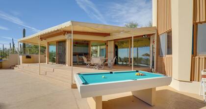 Tucson Retreat w/ Superb Mountain Views & Pool!