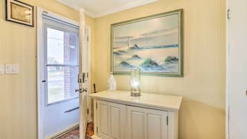 Rumah (4 Bedrooms) | Interior