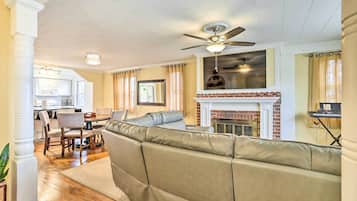 Rumah (4 Bedrooms) | Interior