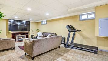 Rumah (4 Bedrooms) | Interior