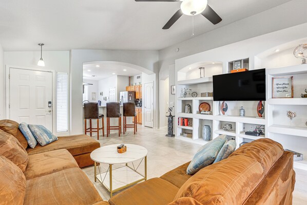 House (3 Bedrooms) | Interior - 3 Mi to Golfing: Peoria Home w/ Pool & Yard (Peoria)