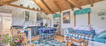 Historic Cottage on Horse Farm: Firepit & BBQ