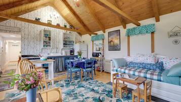 Cottage (1 Bedroom) | Interior