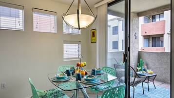 Apartment (1 Bedroom) | Interior