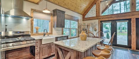 House (2 Bedrooms) | Interior