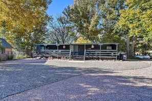 Cottage (2 Bedrooms) | Interior