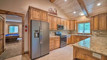 Rumah (4 Bedrooms) | Interior