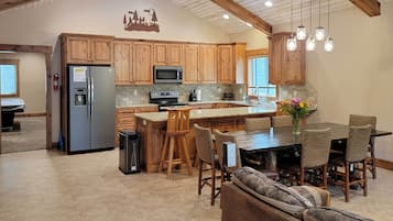 Rumah (4 Bedrooms) | Interior