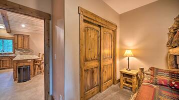 Rumah (4 Bedrooms) | Interior