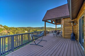 Interior - Mtn-view Gem w/ Fire Pit & Deck in Payson (Payson)