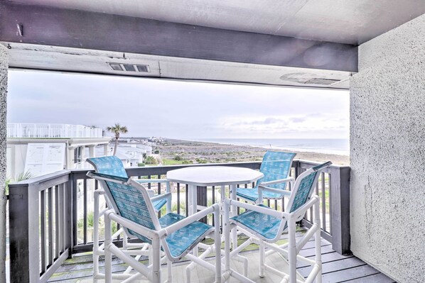 Interior - Fernandina Beach Condo w/ Pool & Beach Access! (Fernandina Beach)