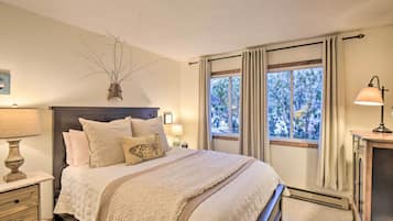 Apartment (1 Bedroom) | Interior