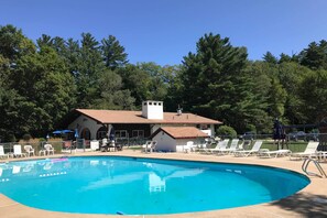 Apartment (1 Bedroom) | Interior