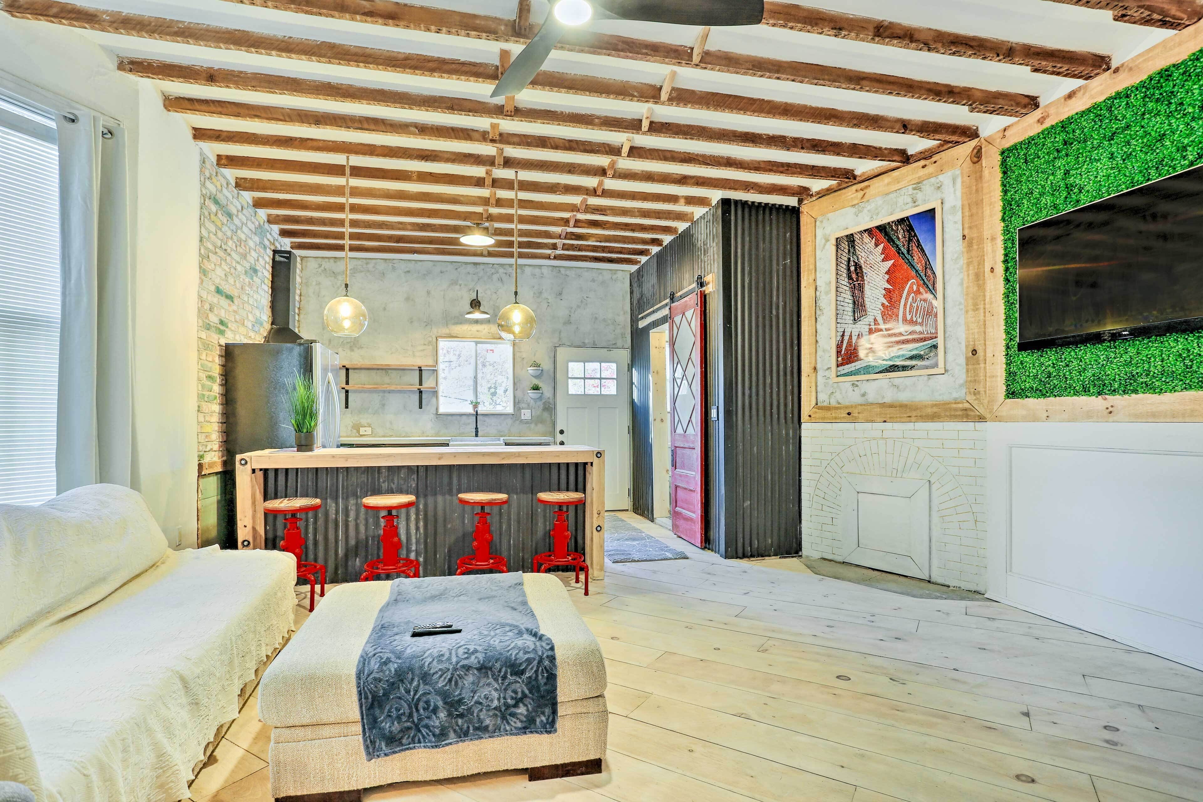 House (1 Bedroom) | Interior