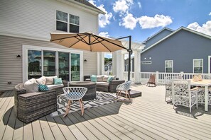 House (5 Bedrooms) | Interior - 2 Mi to Bethany Beach: Upscale Coastal Home! (Frankford)