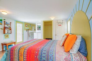 Apartment (0 Bedroom) | Interior - Waterfront Virginia Retreat w/ Canoe, Pets Welcome (Rileyville)