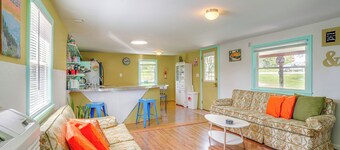 Waterfront Virginia Retreat w/ Canoe, Pets Welcome