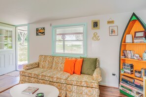 Apartment (0 Bedroom) | Interior