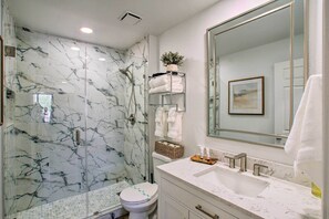 Apartment (1 Bedroom) | Interior - Pool Access: Mtn-view Condo in Apache Junction! (Apache Junction)