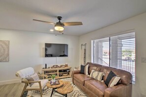 Apartment (1 Bedroom) | Interior