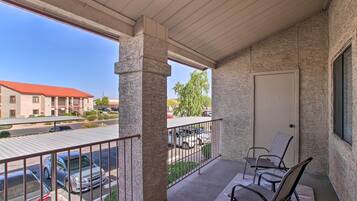 Apartment (1 Bedroom) | Interior