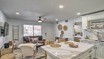 Apartment (1 Bedroom) | Interior