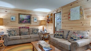 Nhà (2 Bedrooms) | Nội thất