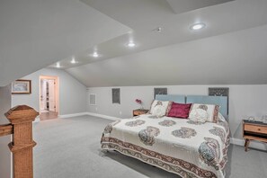 3 chambres, fer et planche à repasser, draps fournis