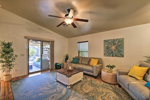 Interior - Chic Goodyear 'desert Beach House' w/ Hot Tub (Goodyear)