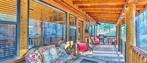 المنشأة من الداخل